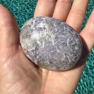 Lepidolite palm stone - 5.7 oz, 2.75x2x1.25"
